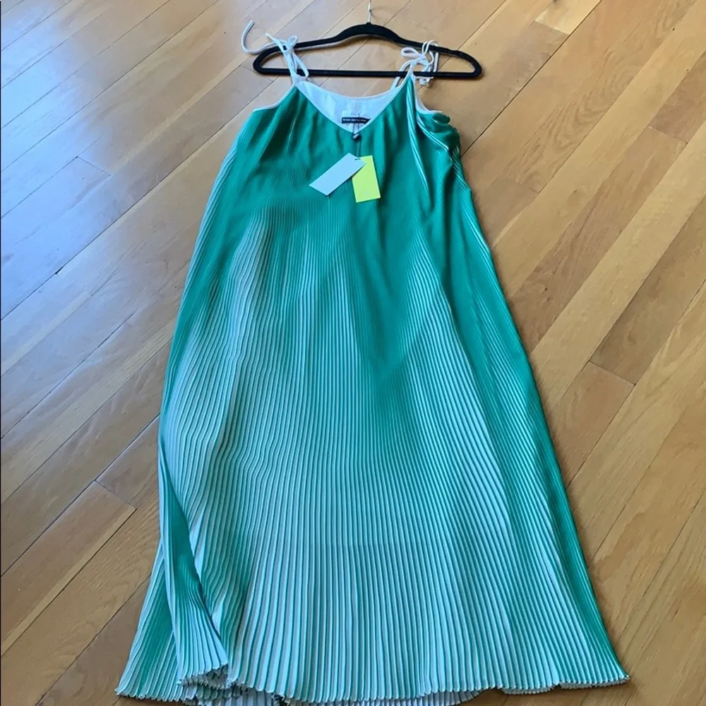 Karen Millen Two Tone Pleated Maxi Dress s 6 - Picture 10 of 14